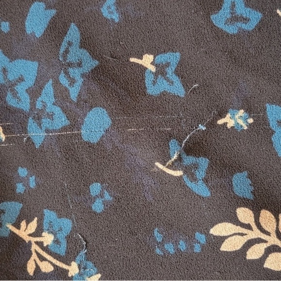 LOFT Ann Taylor top XS sleeveless spaghetti straps - Picture 5 of 6